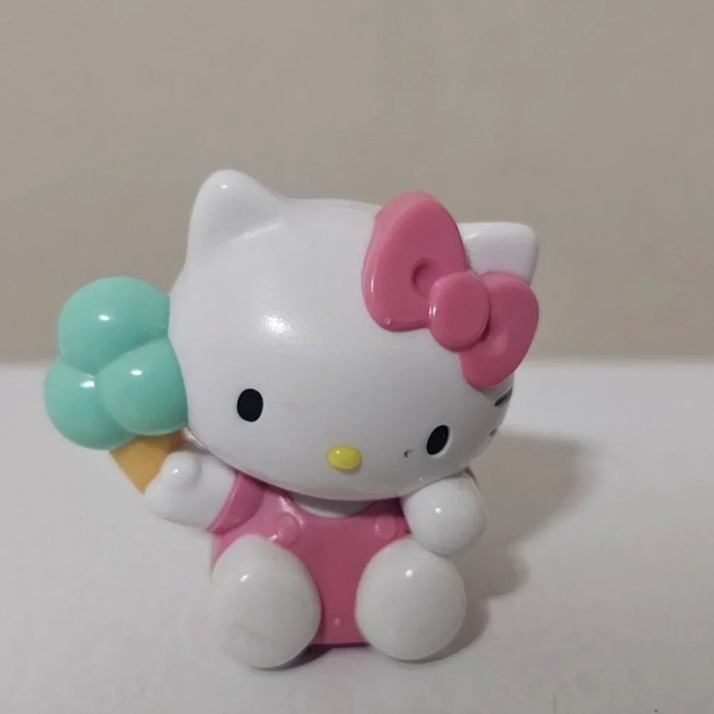 Hello Kitty Figurine Set Of 6 - Picture 2 of 10